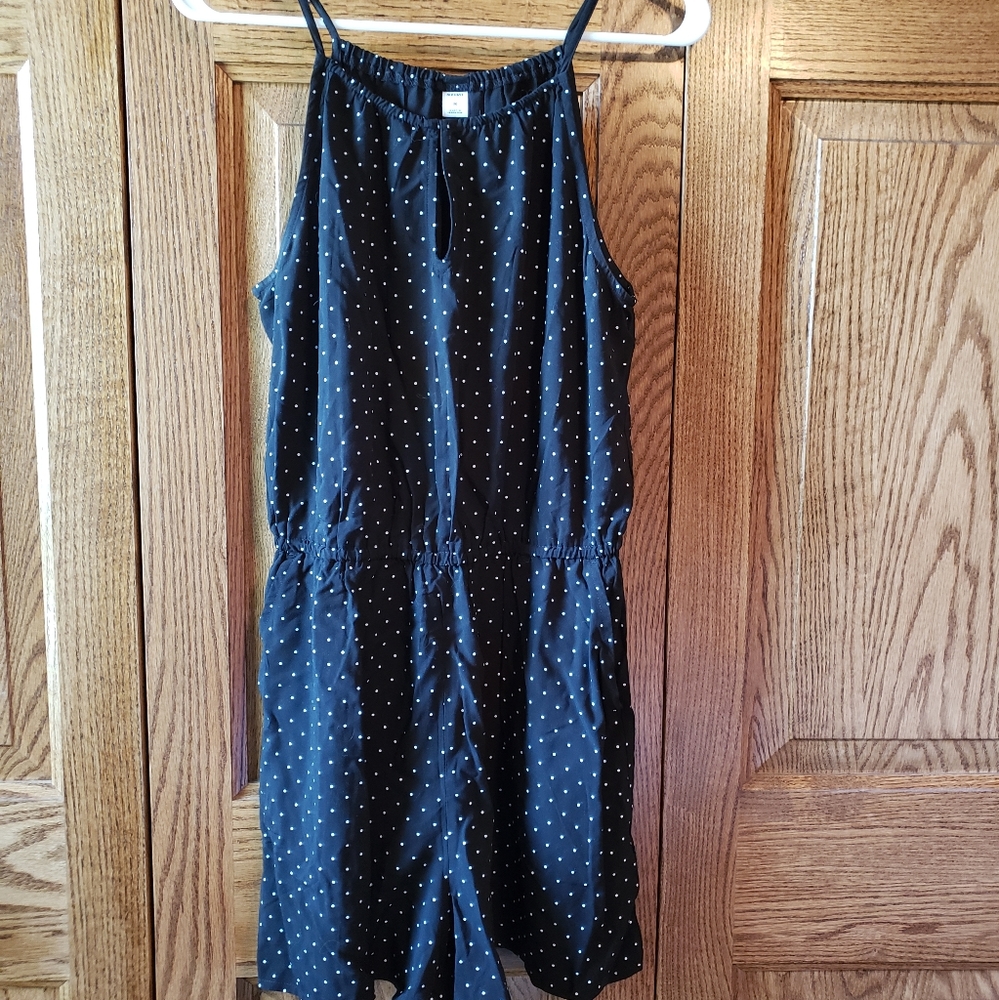Black & White Old Navy Romper, Size M